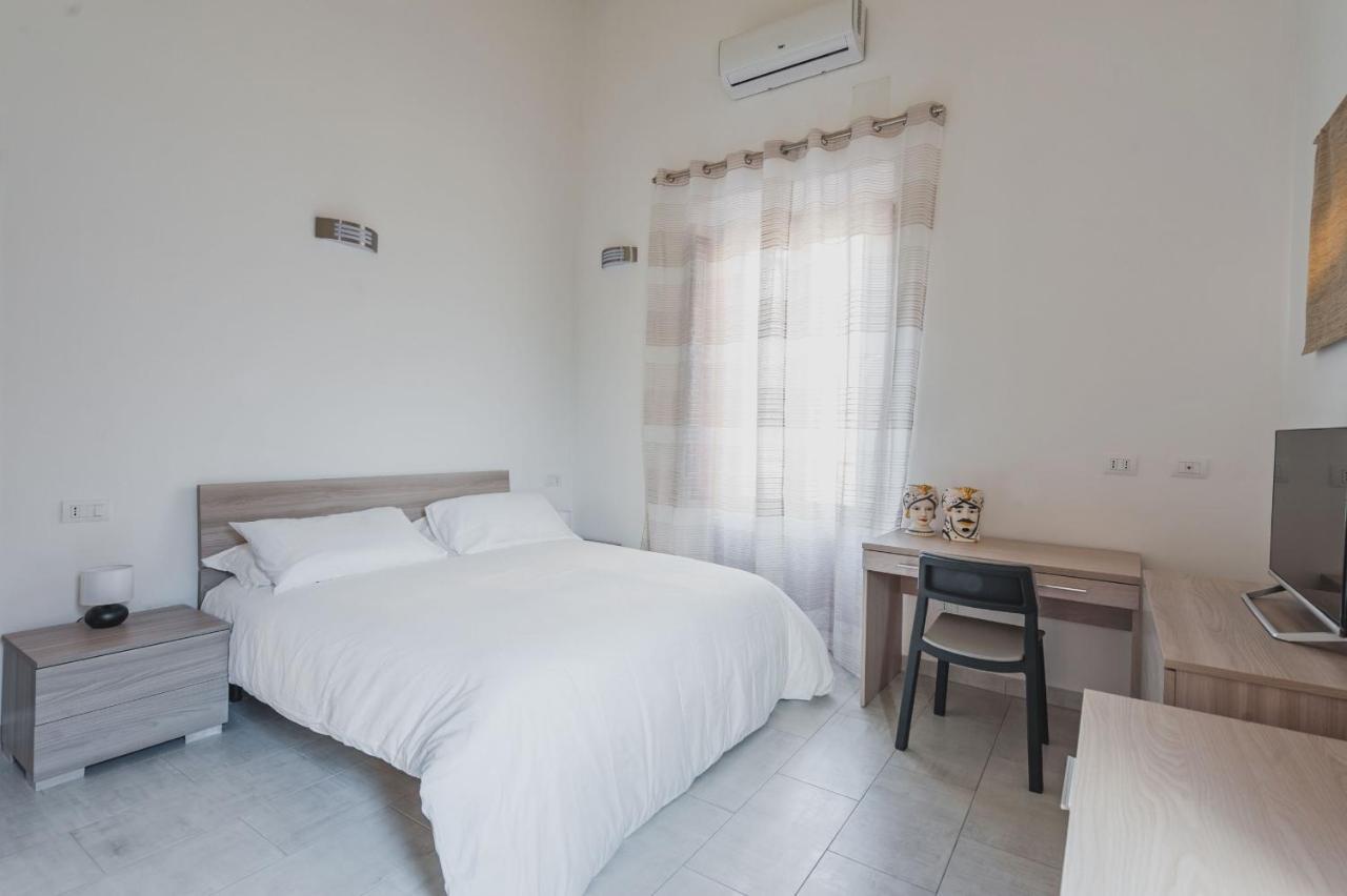 Modern Duplex With Balcony By Wonderful Italy Leilighet CTA Eksteriør bilde